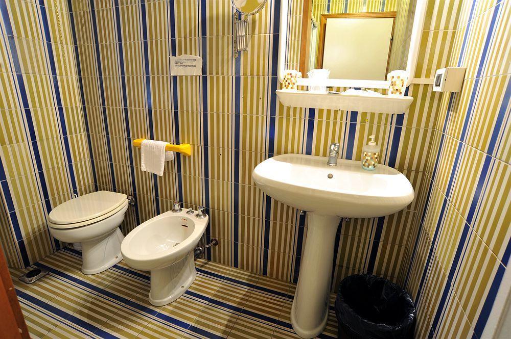 Hotel Cristallo Barga Fornaci di Barga Екстер'єр фото