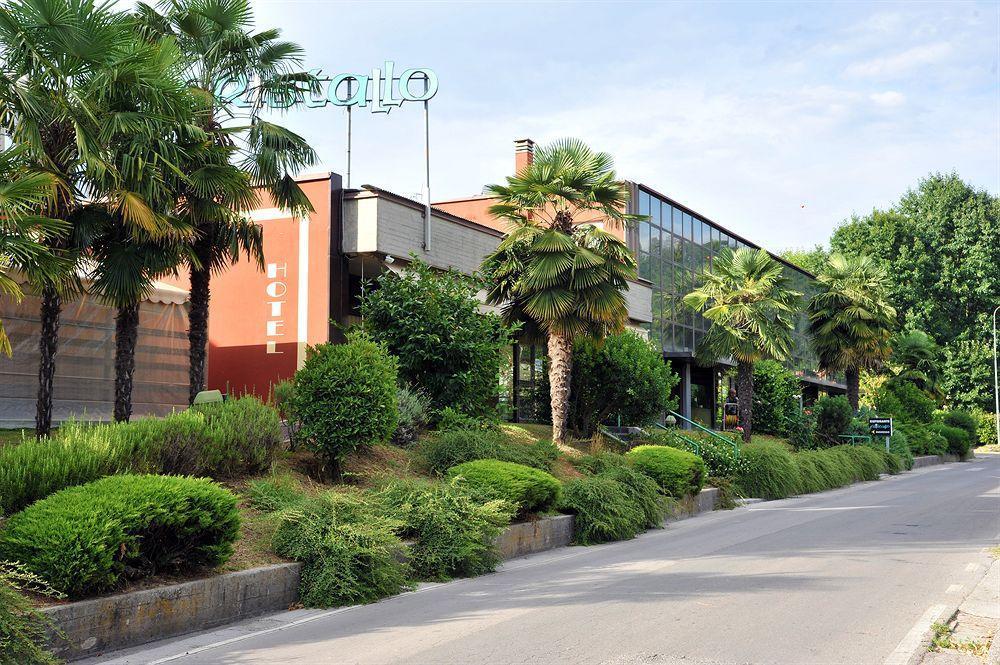 Hotel Cristallo Barga Fornaci di Barga Екстер'єр фото