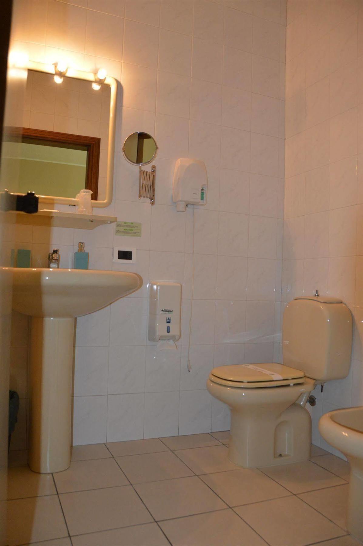 Hotel Cristallo Barga Fornaci di Barga Екстер'єр фото