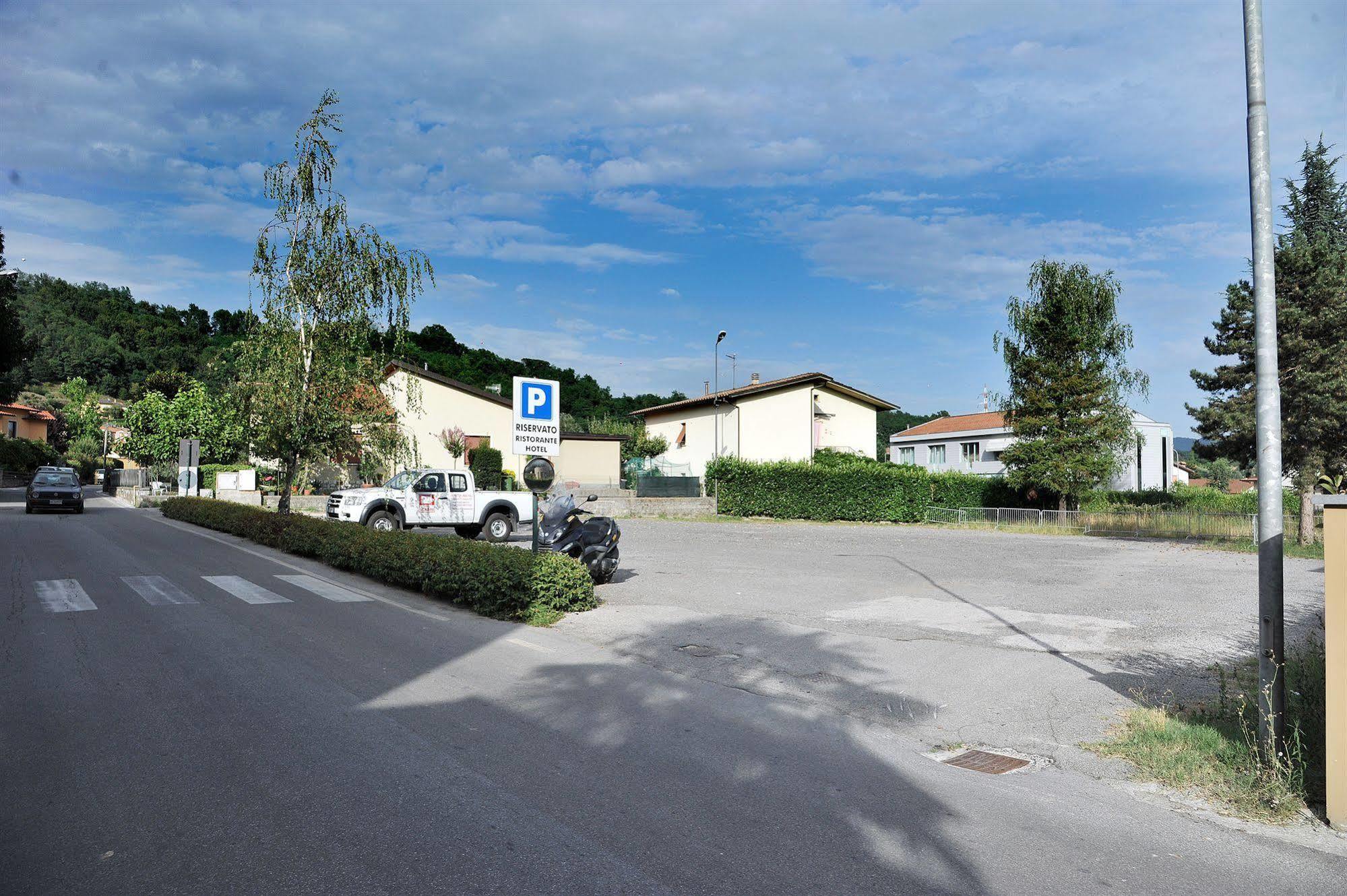 Hotel Cristallo Barga Fornaci di Barga Екстер'єр фото
